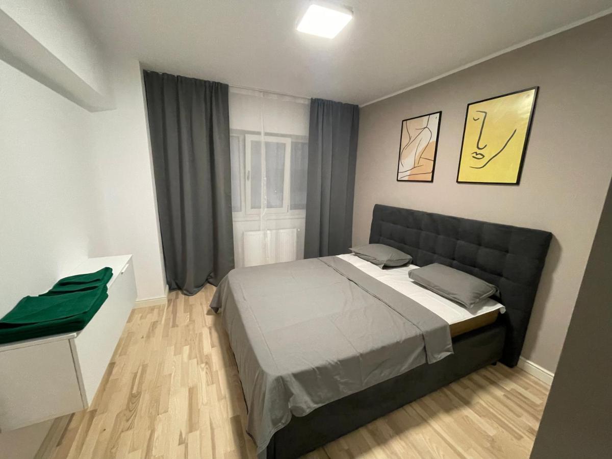 Modern Gray / Designed Lejlighed Iasi Eksteriør billede